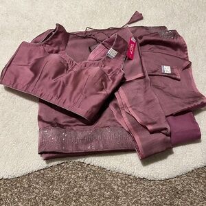 Light purple saree set.